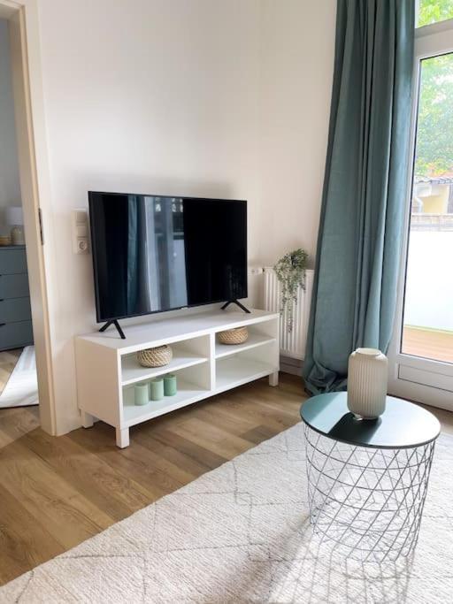 +Stadtruhe+ Niedliche Appartment Mit Garten 鲁纳 外观 照片