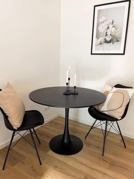 +Stadtruhe+ Niedliche Appartment Mit Garten 鲁纳 外观 照片